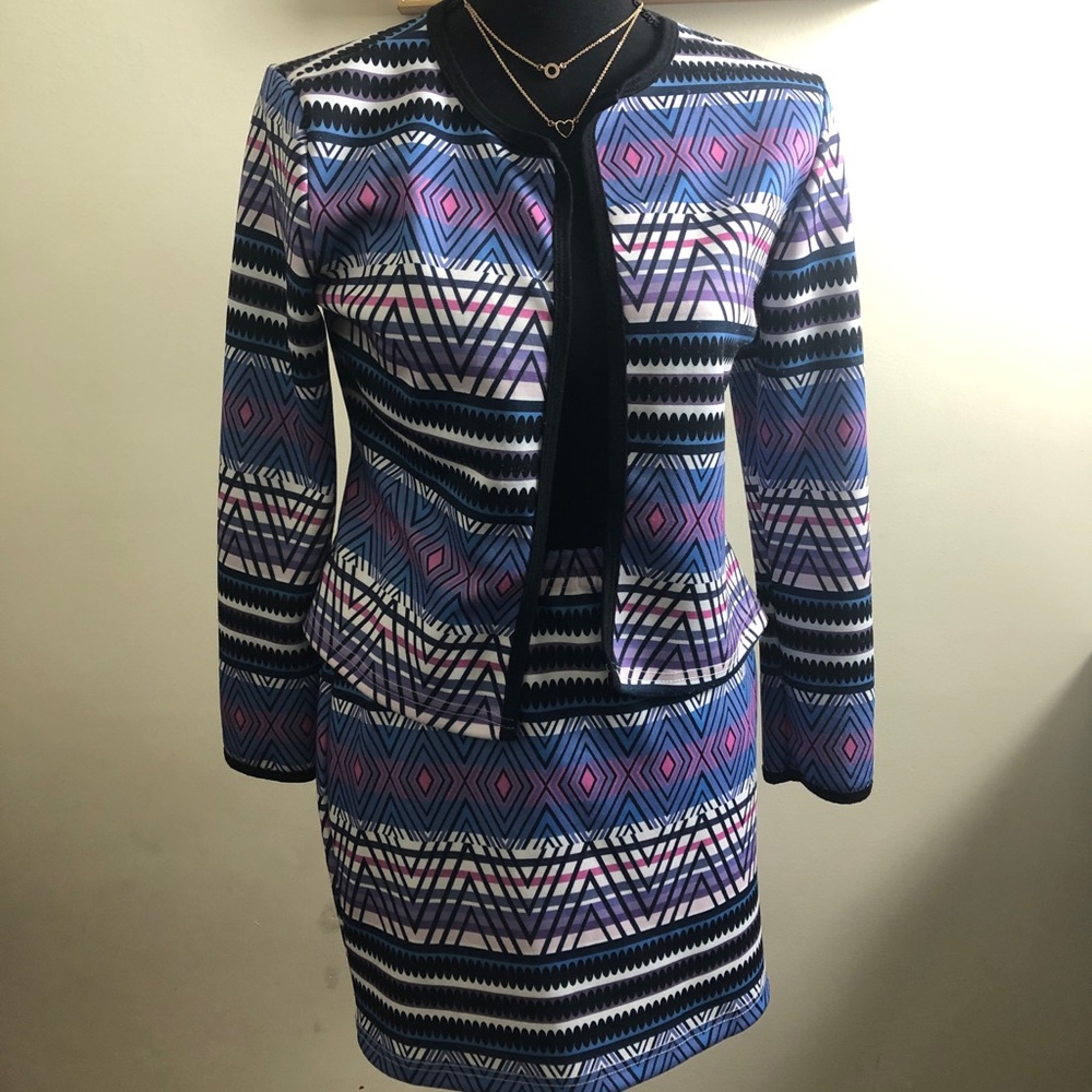 2 Piece Handling Biz Set